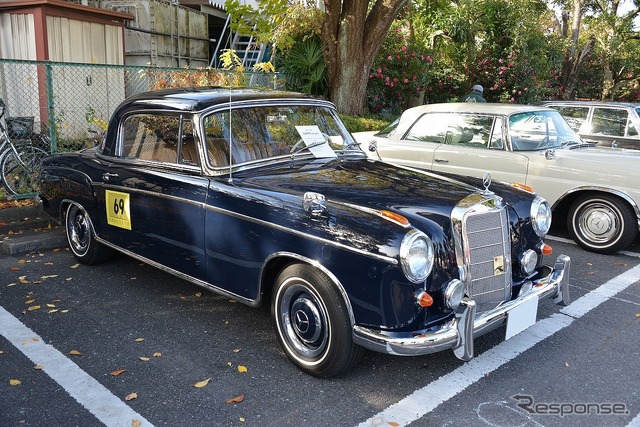 1960年 メルセデスベンツ 220SEクーペ