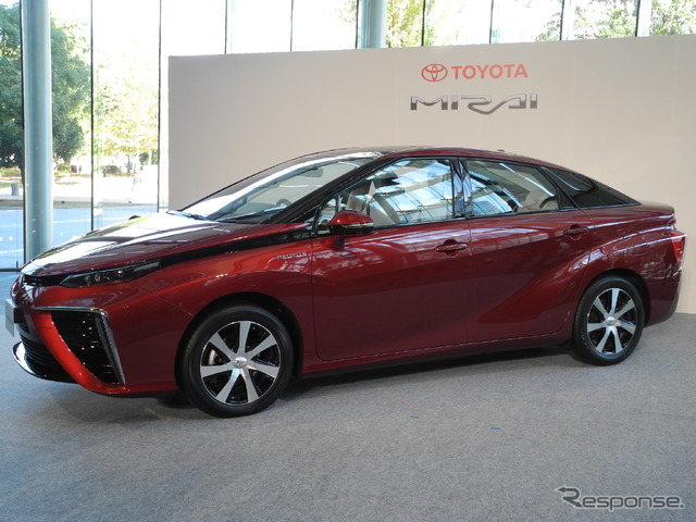 トヨタ自動車のFCV「MIRAI」