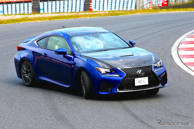 レクサス RC F