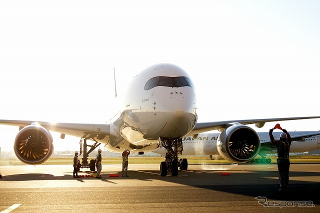 アジアツアーの一環として、日本に初飛来したエアバスA350 XWB