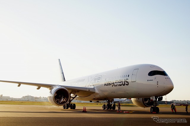 アジアツアーの一環として、日本に初飛来したエアバスA350 XWB