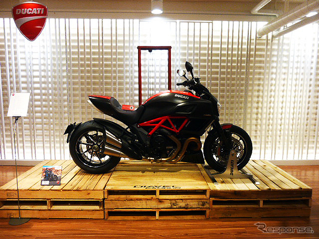 日本橋三越本店の期間限定イベント「もう一度オートバイ! バイクライフのススメ」(11月19日~12月2日)