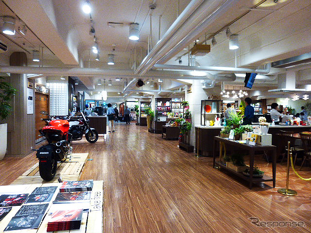 日本橋三越本店の期間限定イベント「もう一度オートバイ! バイクライフのススメ」(11月19日~12月2日)