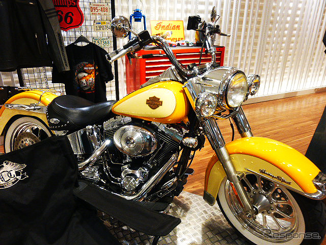 日本橋三越本店の期間限定イベント「もう一度オートバイ! バイクライフのススメ」(11月19日~12月2日)