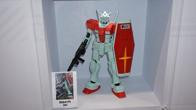 【G-STAR 2014】ガンダムをグフやユニコーン風にアレンジ!「RX-78-2」が36体立ち並ぶガンプラコーナーが熱い
