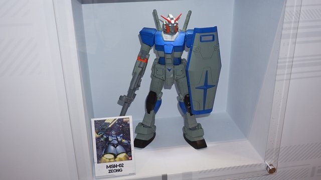 【G-STAR 2014】ガンダムをグフやユニコーン風にアレンジ!「RX-78-2」が36体立ち並ぶガンプラコーナーが熱い
