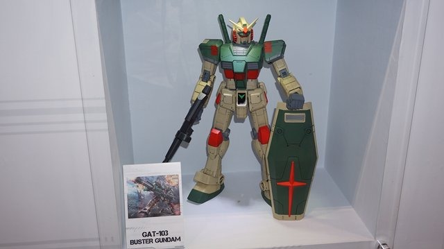 【G-STAR 2014】ガンダムをグフやユニコーン風にアレンジ!「RX-78-2」が36体立ち並ぶガンプラコーナーが熱い