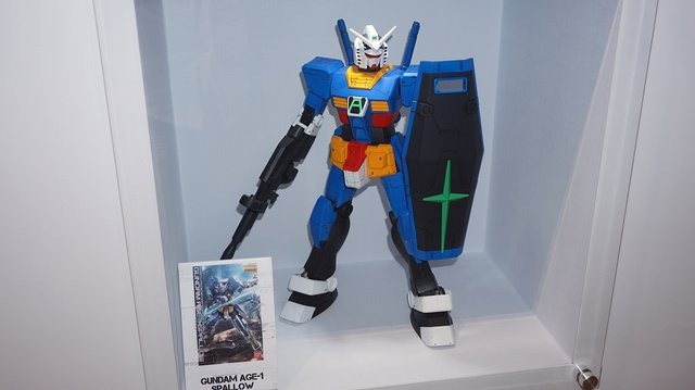 【G-STAR 2014】ガンダムをグフやユニコーン風にアレンジ!「RX-78-2」が36体立ち並ぶガンプラコーナーが熱い