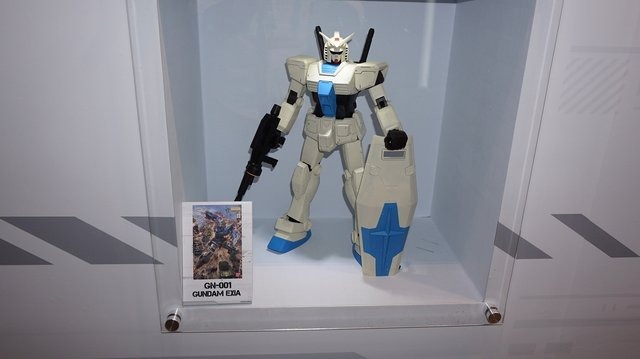 【G-STAR 2014】ガンダムをグフやユニコーン風にアレンジ!「RX-78-2」が36体立ち並ぶガンプラコーナーが熱い