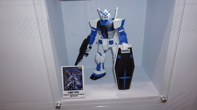 【G-STAR 2014】ガンダムをグフやユニコーン風にアレンジ!「RX-78-2」が36体立ち並ぶガンプラコーナーが熱い