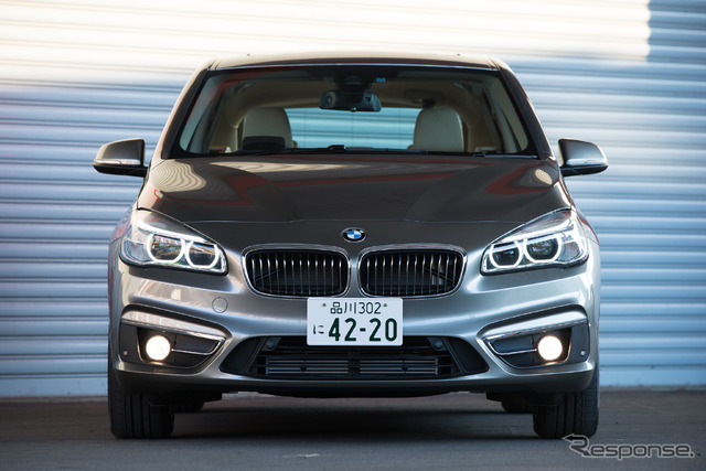 BMW 218i アクティブ ツアラー