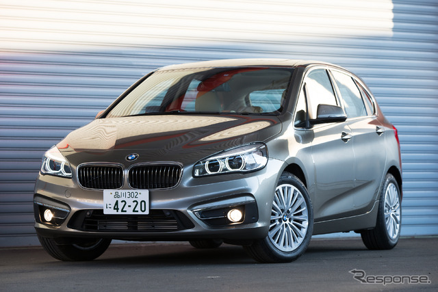 BMW 218i アクティブ ツアラー