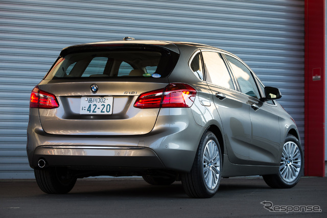 BMW 218i アクティブ ツアラー