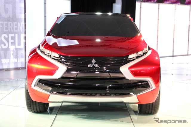 三菱 コンセプトXR-PHEV(ロサンゼルスモーターショー14)