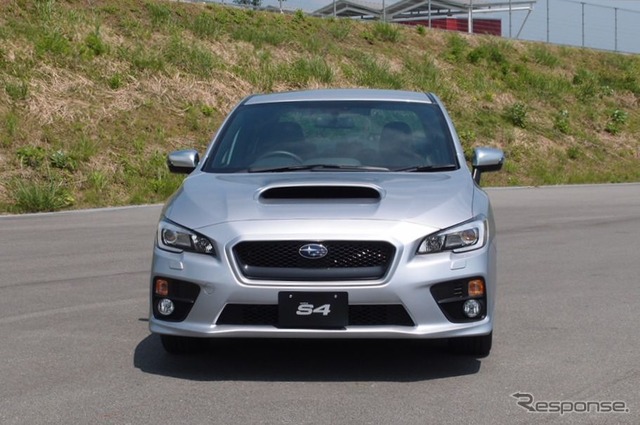 スバル WRX S4