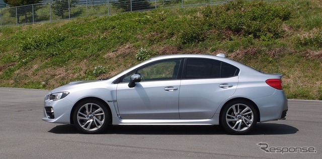 スバル WRX S4