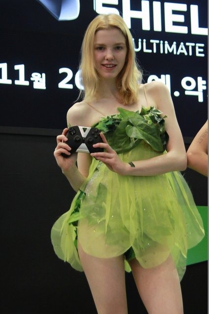 【G-STAR 2014】韓国美女だけじゃない。釜山からコンパニオンさんの写真をお届け!