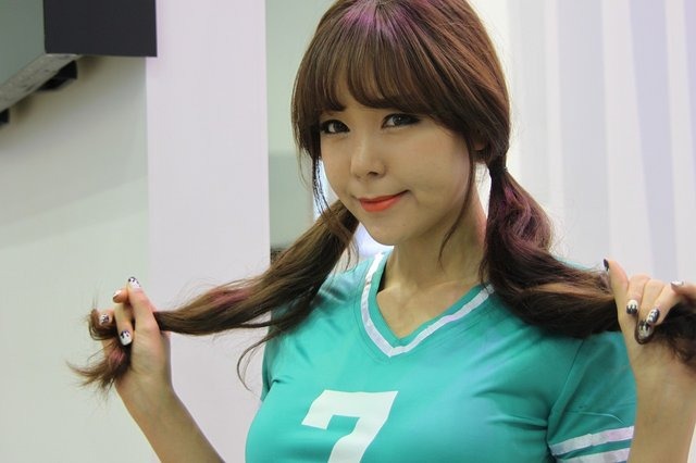 【G-STAR 2014】韓国美女だけじゃない。釜山からコンパニオンさんの写真をお届け!
