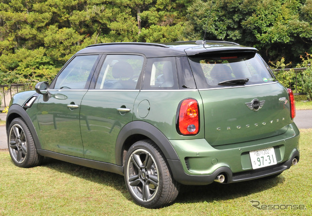 MINI クロスオーバーSD