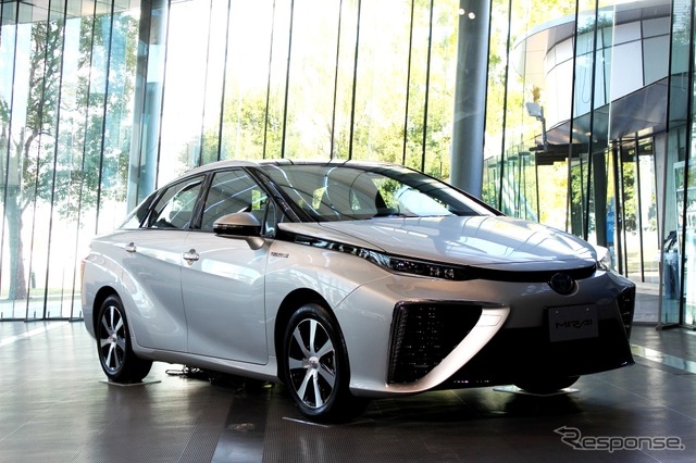 トヨタ・MIRAI