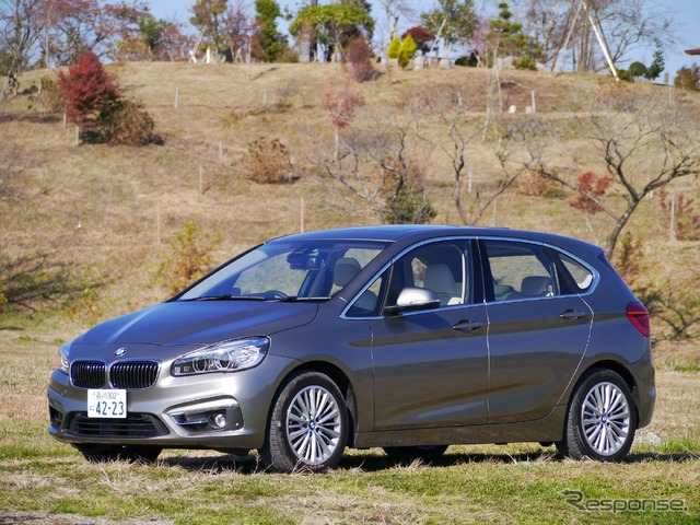 BMW 218iアクティブツアラー
