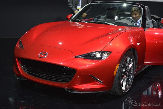 新型 マツダ ロードスター 北米仕様(ロサンゼルスモーターショー14)