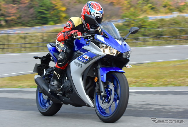 ヤマハ YZF-R25