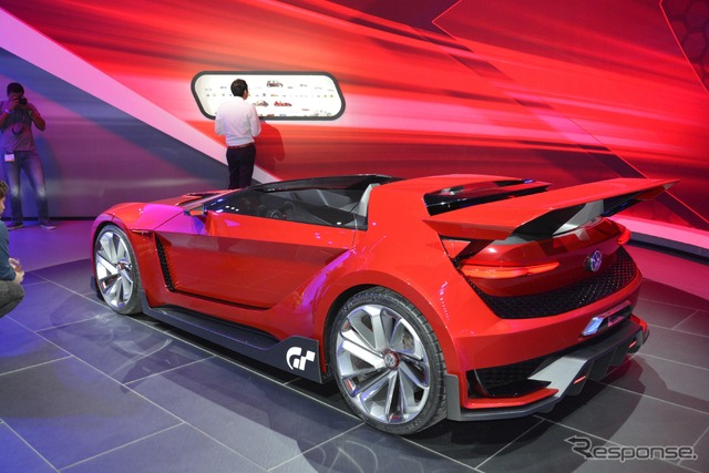 フォルクスワーゲン GTI ロードスター・ビジョン グランツーリスモ(ロサンゼルスモーターショー14)