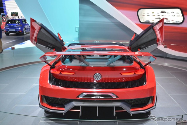 フォルクスワーゲン GTI ロードスター・ビジョン グランツーリスモ(ロサンゼルスモーターショー14)