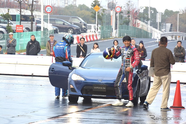 みんなのモーターショー 2014（台場 MEGA WEB）