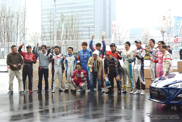 みんなのモーターショー 2014（台場 MEGA WEB）