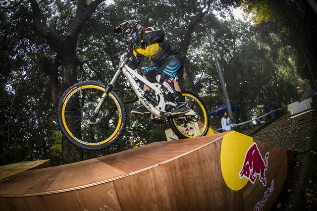 選手の技術向上とMTBシーンの発展を願う奉納競技 レッドブル・ホーリーライド