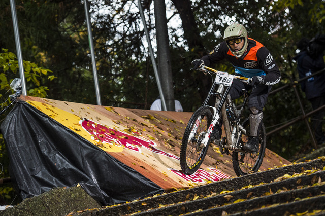 選手の技術向上とMTBシーンの発展を願う奉納競技 レッドブル・ホーリーライド