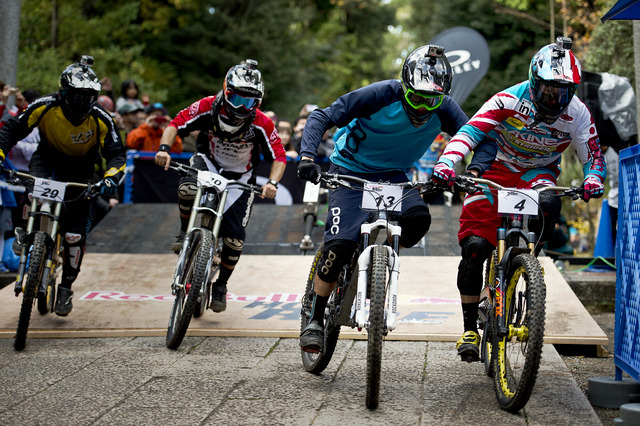 選手の技術向上とMTBシーンの発展を願う奉納競技 レッドブル・ホーリーライド