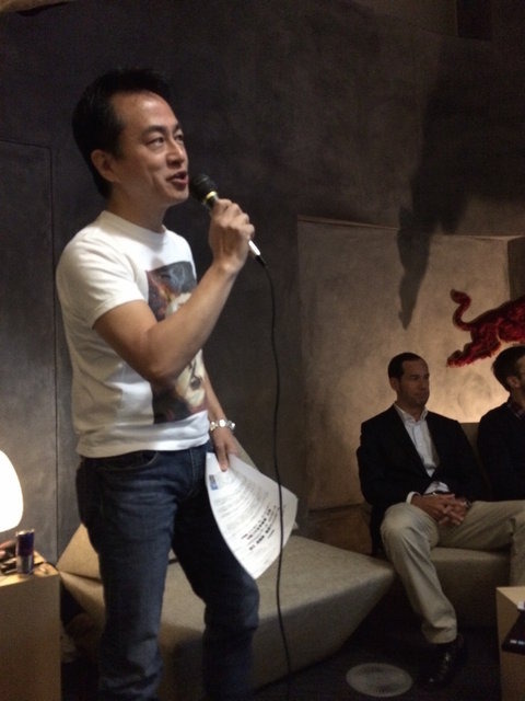 黒川氏