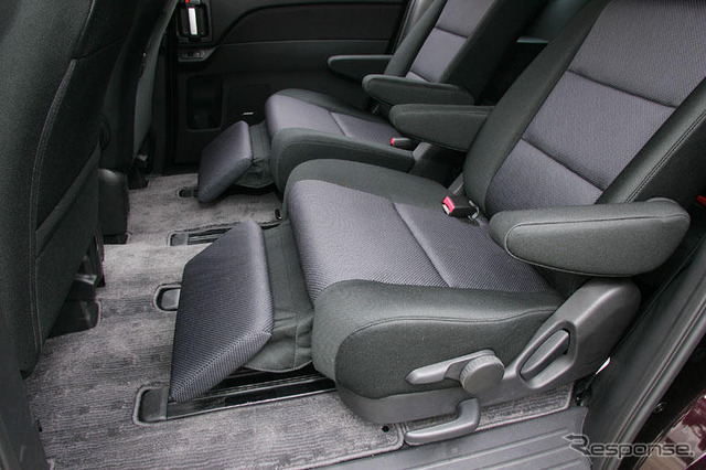 【マツダ MPV 新型発表】是非とも選びたいスーパーリラックスシート