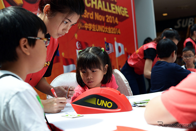 カードゲームUNOの小中学生アジア決勝大会（シンガポール、11月23日）