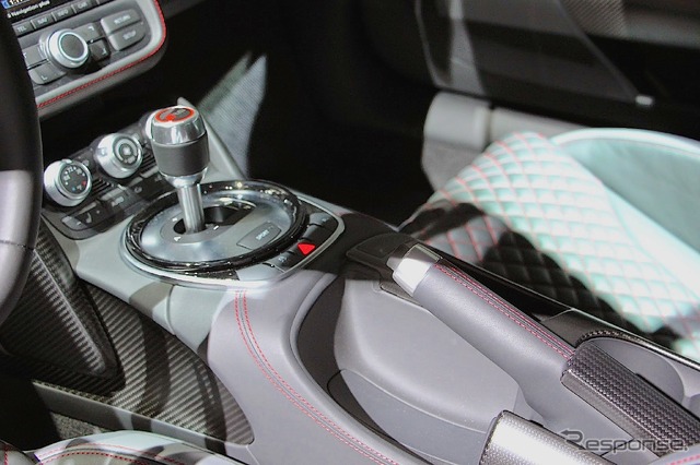 アウディ R8コンペティション(ロサンゼルスモーターショー14)
