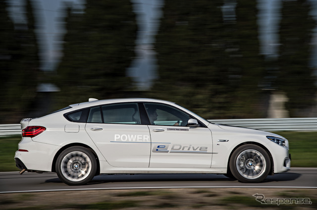 BMW 5シリーズGT の PHVプロトタイプ