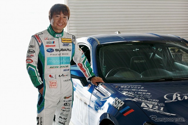 レーシングドライバー佐々木孝太選手