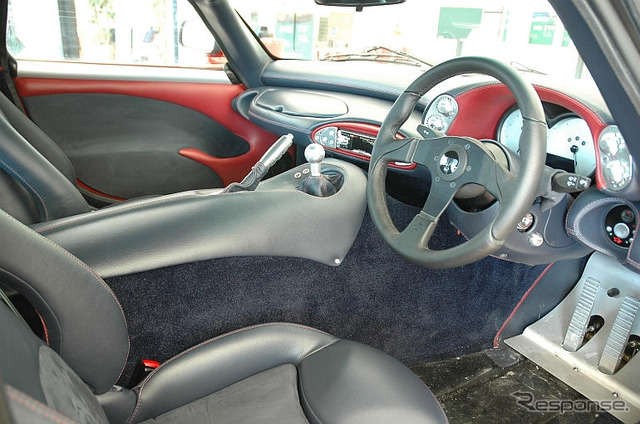 【写真蔵】TVRの新型スポーツカー『サガリス』