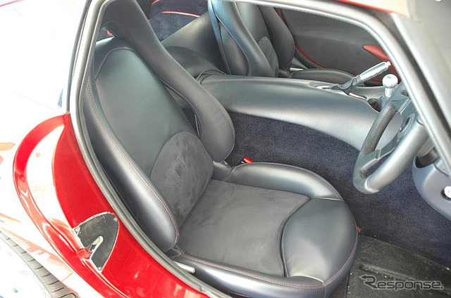 【写真蔵】TVRの新型スポーツカー『サガリス』