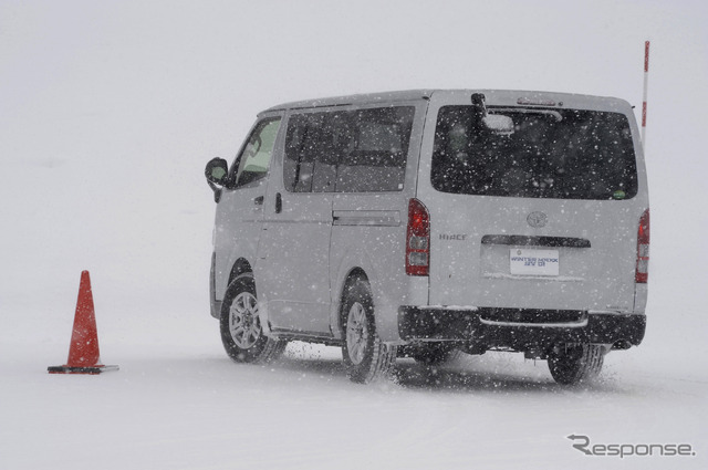 ダンロップ WINTER MAXX SV01 試乗