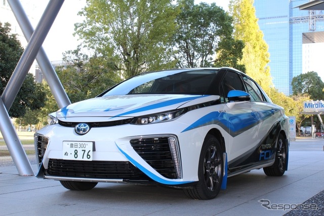 トヨタ MIRAI