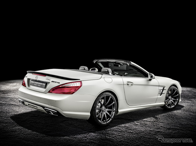 メルセデスベンツ SL63 AMG の ニコ・ロズベルグ 仕様「ワールド・チャンピオンシップ2014コレクターズエディション」