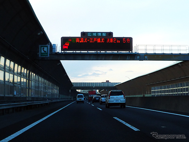 京葉道(写真)は外環道と京葉JCTで交差する予定