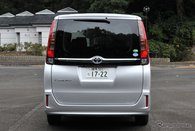 トヨタ エスクァイア Gi