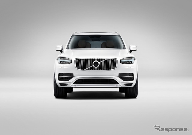 新型ボルボ XC90 のPHV、T8グレード