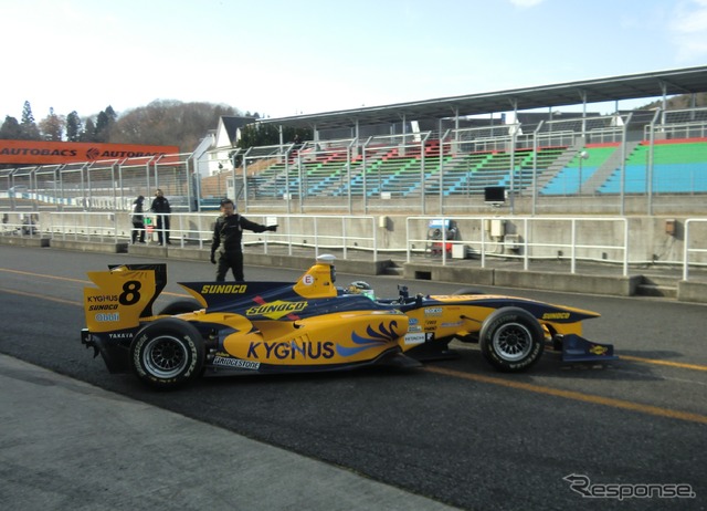 可夢偉はチームルマンの8号車で、49周を走行した。