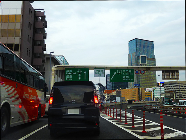 マイカーでの移動のあと家族全員でのうがいと殺菌を(都内で12月11日に開かれた「うがいプレスセミナー」)